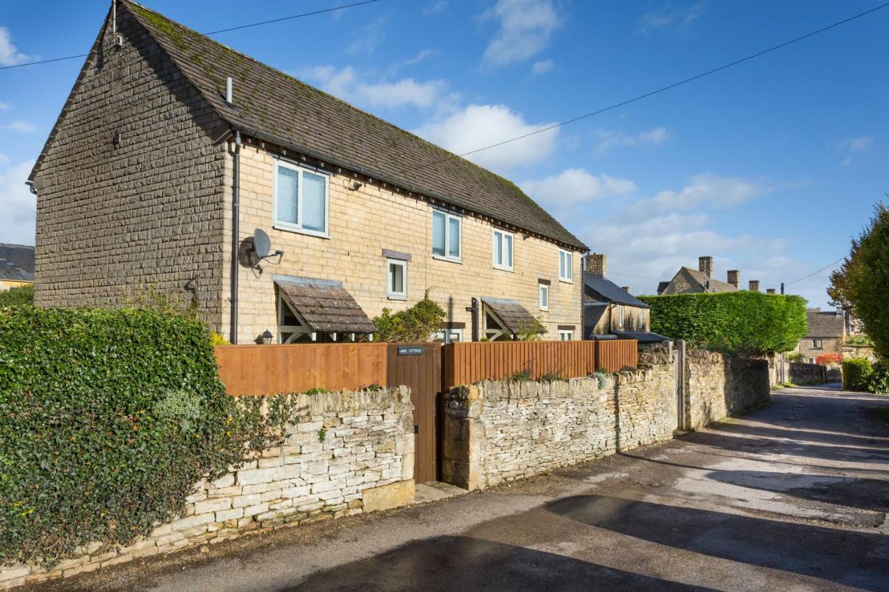 April Cottage Stow-on-the-Wold Exterior photo